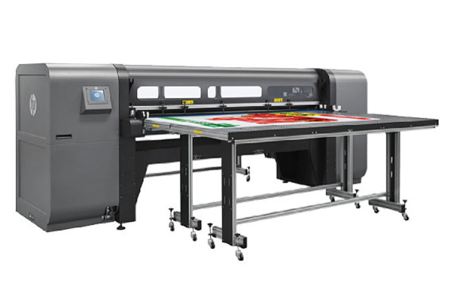 How does a large format digital printer work?